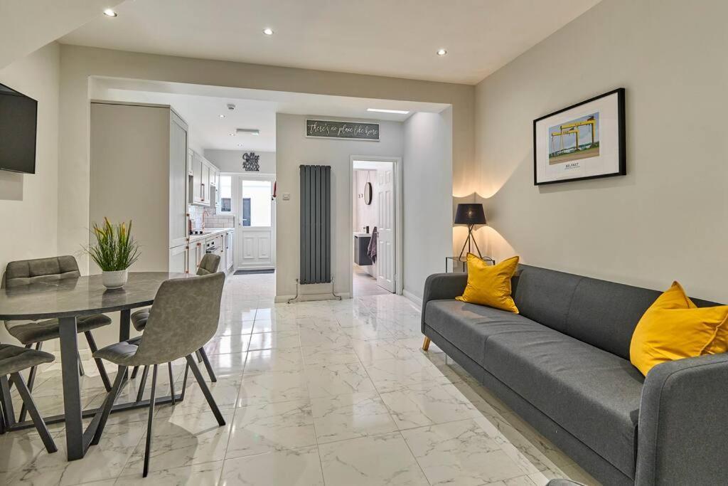 Villa Belfast Luxury Lets - Windsor Townhouse Exterior foto